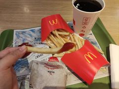-麦当劳(杭州西湖银泰百货店)