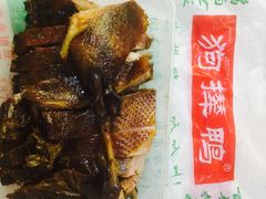 招牌狗撵鸭-狗撵鸭(泰山公寓店)