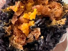 乌饭蛋黄肉松-大个子蒸饭