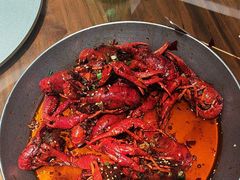 -巴厘龙虾·榜首油焖大虾(音乐学院·沿江酒馆店)