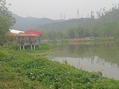 -将军陂美食山庄·瓦缸炭烧鸡
