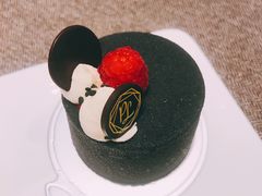 黑芝麻覆盆子蛋糕-PAUL LAFAYET 法式甜品(港汇广场店)