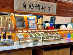 -八月美食小馆(银泰城总店)