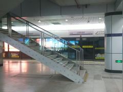 -上海体育馆(地铁站)
