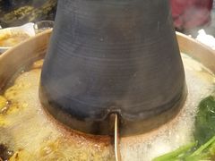 -楼外楼大刀肉传统火锅居(幸福街店)