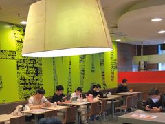 大堂-麦当劳(山大路店)
