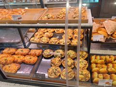 -巴黎贝甜(大宁国际商业广场店)