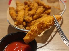 -必胜客(航洋国际店)