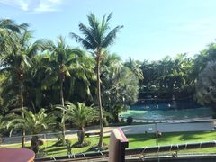 -三亚湾海居铂尔曼度假酒店