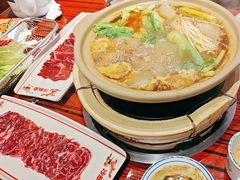-沙胆彪炭炉牛杂煲(上海日月光广场店)