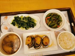 -莉泽月子中心(鹅潭汇店)