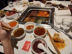 -海底捞火锅(长宁路龙之梦店)