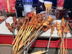 -路边边.炒菜烧烤.音乐餐厅(良乡长虹店)