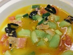 -春天里餐厅(西田城店)