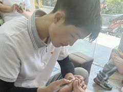 -郑远元专业修脚房(晴川街店)