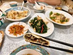 -汗腾格里·风味餐厅(新疆驻京办店)