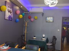 -忘忧草融合私房菜(红鼎国际店)