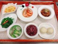 -妈咪爱月子中心·母婴护理