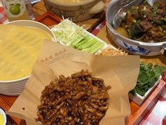 -老郑家东北春饼(龙悦居店)