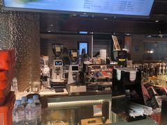 -卡狒狒咖啡(华丰机器人产业园店)