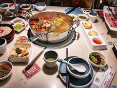 -左庭右院鲜牛肉火锅(浦江欢乐颂店)
