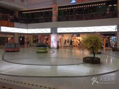 -上海世茂广场(南京东路店)