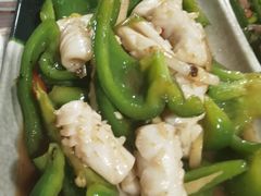 炒鲜鱿-伯公坳敏记凉粉