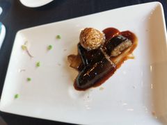 葱烧海参配乌米菌-鲁采LU STYLE(新天地店)