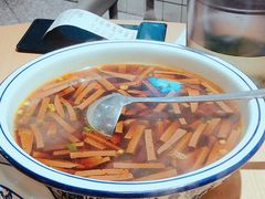 酸辣鸭血汤-兔爸私家小厨(新北万达店)