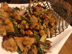 泰式香辣鸡脆骨-宴桃园(门头沟店)