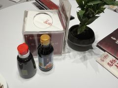 -红鼎豆捞·非遗鲍皇汤火锅(宝丰路店)