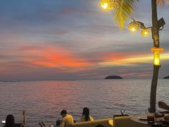 -Sunset Bar(丹绒亚路香格里拉店)