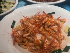 -侬佳蒸菜馆(听潮店)