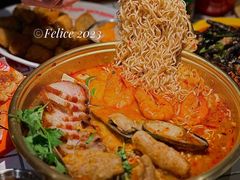 冬阴功汤海鲜妈妈面-碌碌发·东南亚风味烧烤档(体育西店)