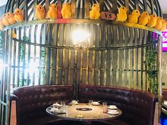 -三人行骨头王火锅(长寿店)