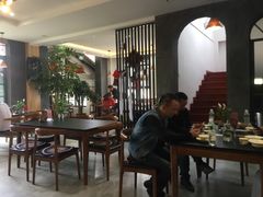 大堂-海韵人家.海景花园经典云南菜(双廊店)