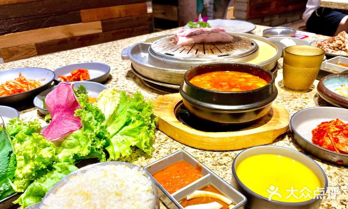 東門韩国传统烤肉·韩国料理(凯德直营店)五花肉图片