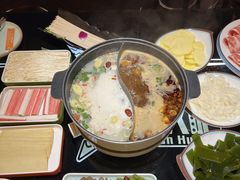 -星璨火吧KTV聚会餐厅(丰庆路店)