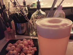 -Mx.cocktail bar