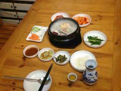 -长寿参鸡汤(朝韩风情街店)