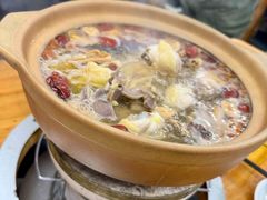 -威邵鸡煲(西华路总店)