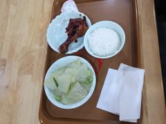 -泰润8号饭堂(闻喜路店)