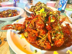 -捌贰虾蟹·江湖菜馆(江汉路店)