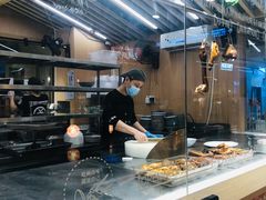 自助取餐区-狮头牌卤味研究所·卤味饭(花城汇南区店)