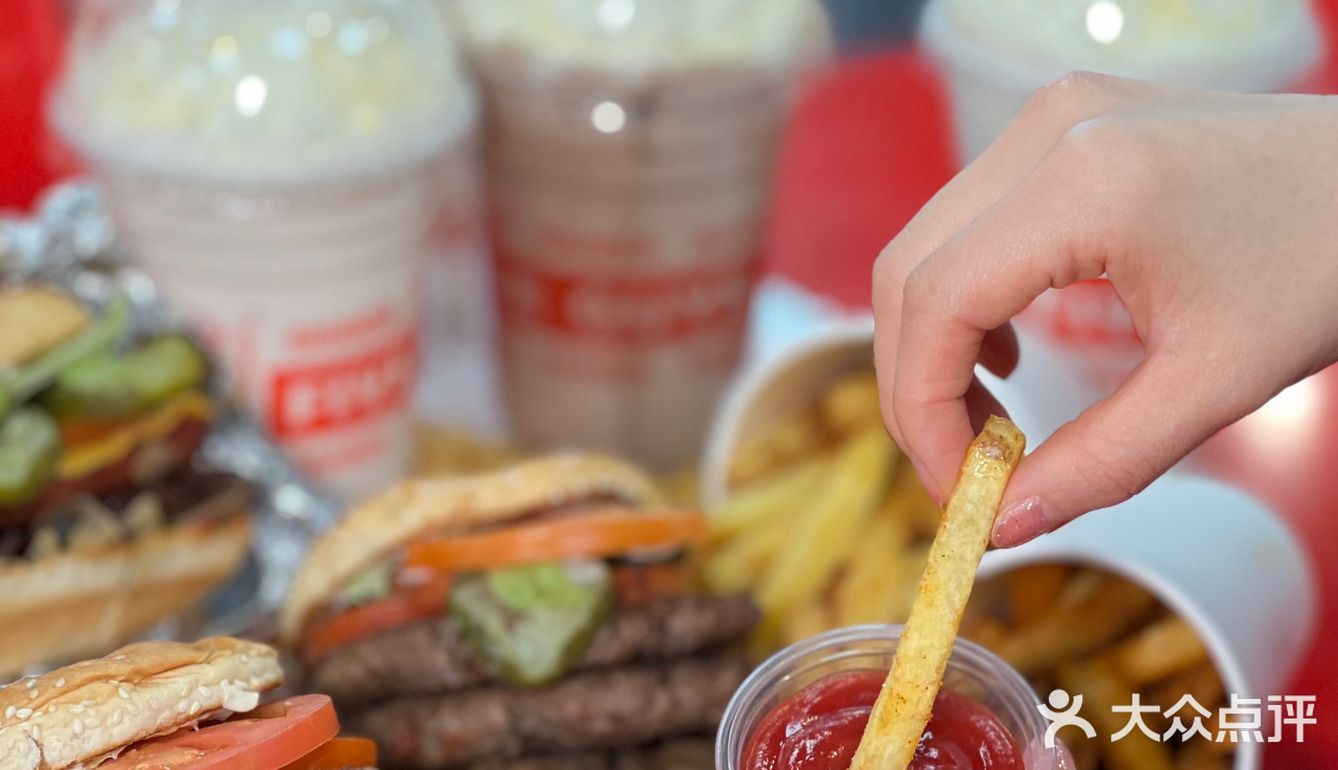 刘嘉玲推荐的这家🍔Five Guys你吃过吗