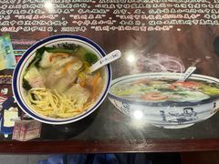 -长人馄饨铺(解放街店)