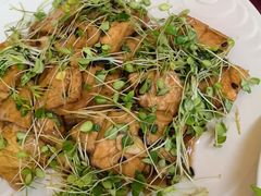 -鑫渔港海鲜本地菜·山海关浑锅(东戴河店)