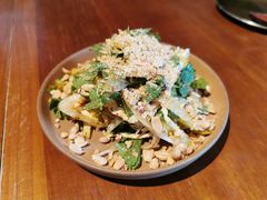 柠檬辣青芒手撕鸡-SHAN山(前滩太古里店)