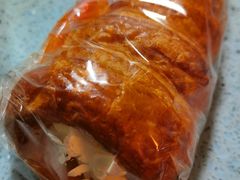 -白玉兰食品甜凤店(合生汇店)