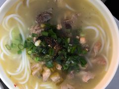 -文山荷鲜居(翠湖店)